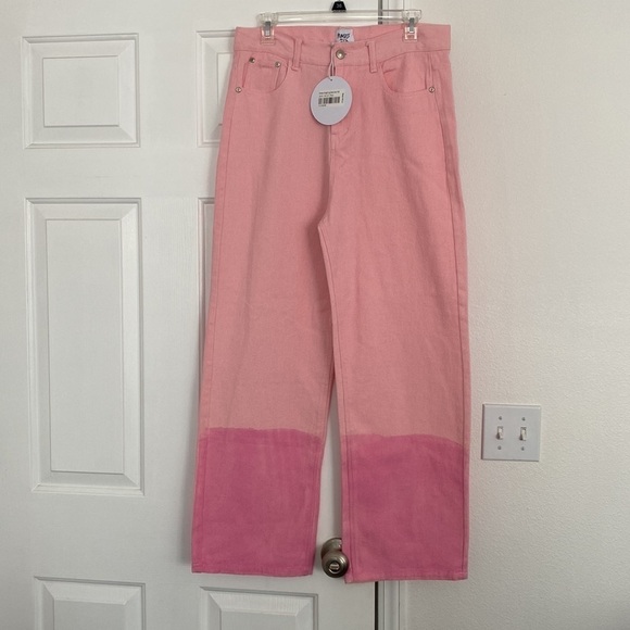 Princess Polly Denim - NWT Princess Polly Cameran straight leg pink denim jeans.